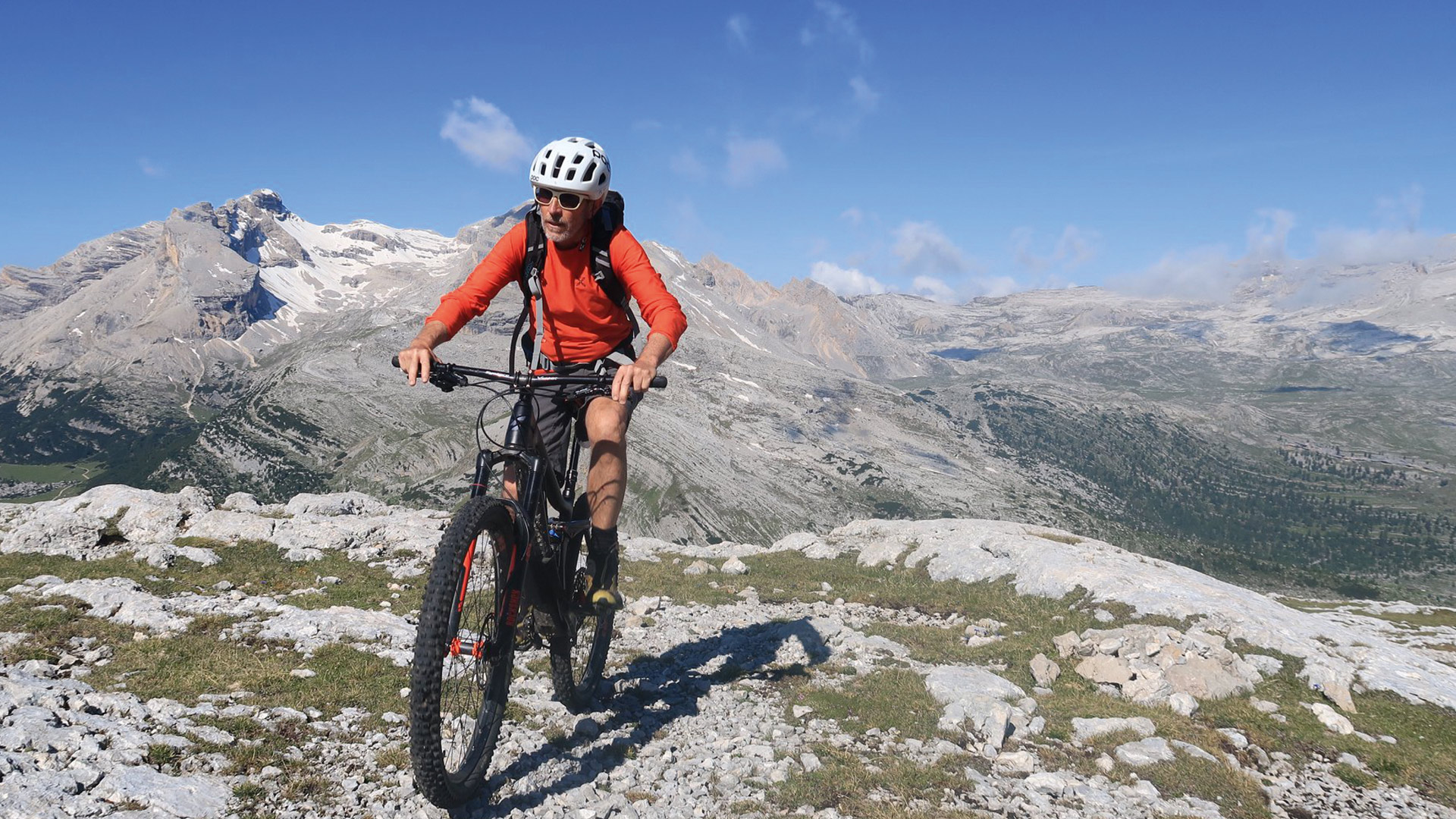 In montagna con la bicicletta