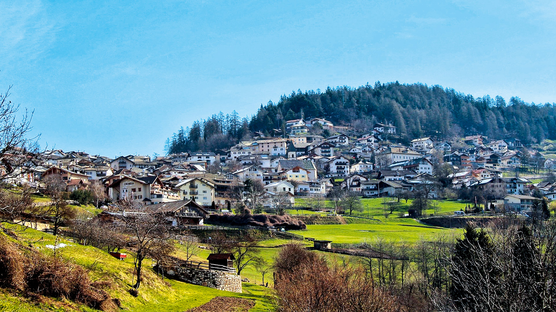 Trodena, al confine tra Bassa Atesina e Val di Fiemme