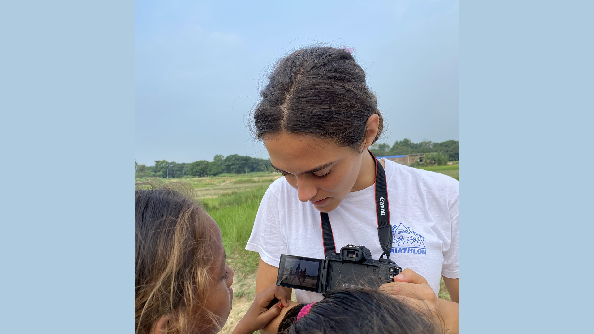 Volontariato in aiuto delle bimbe nepalesi