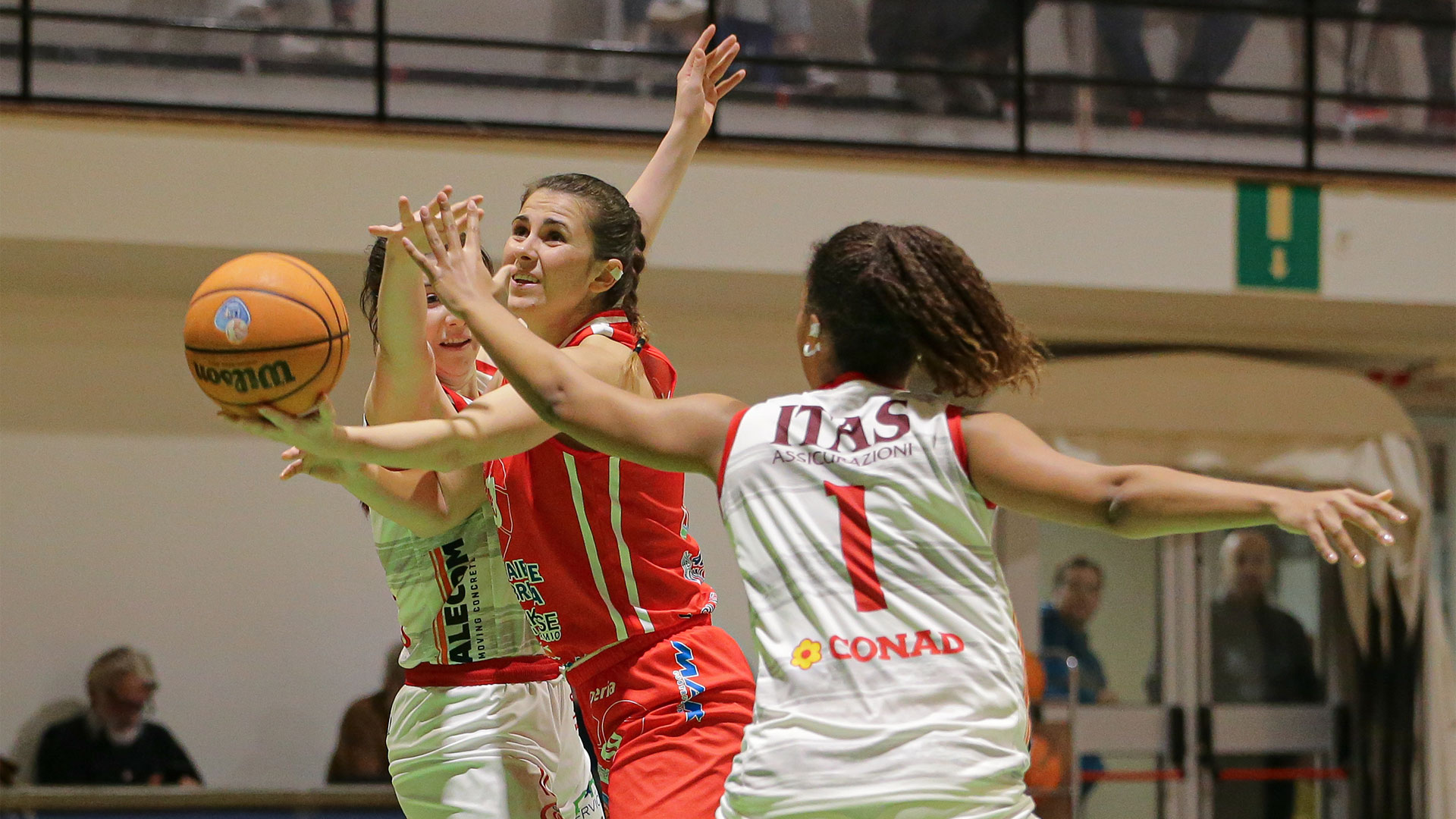 Uno sguardo sul basket femminile