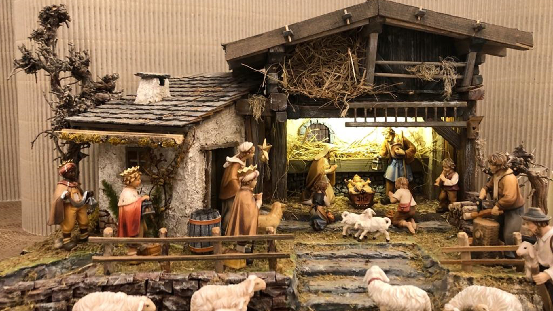 L’antica arte del presepe incanta ancora