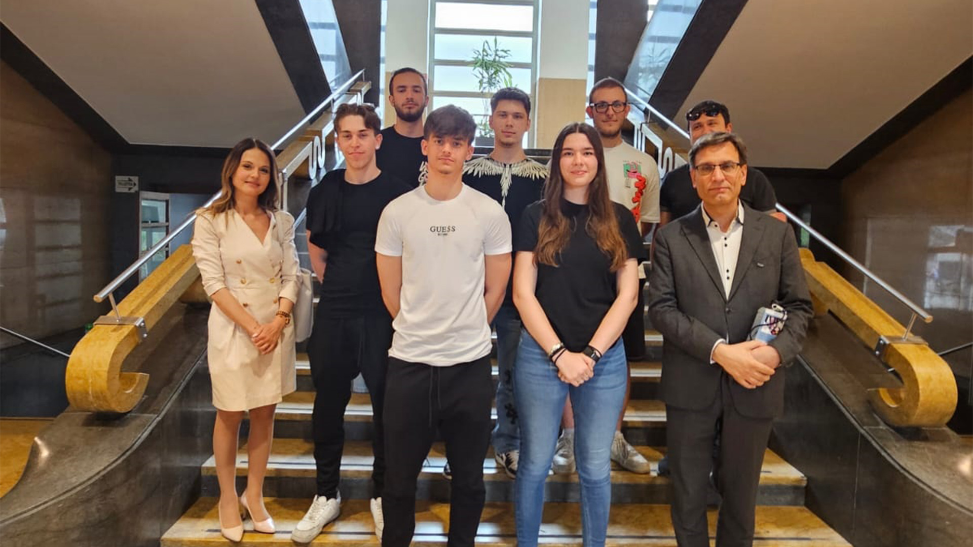 BattBull, un’app contro il bullismo